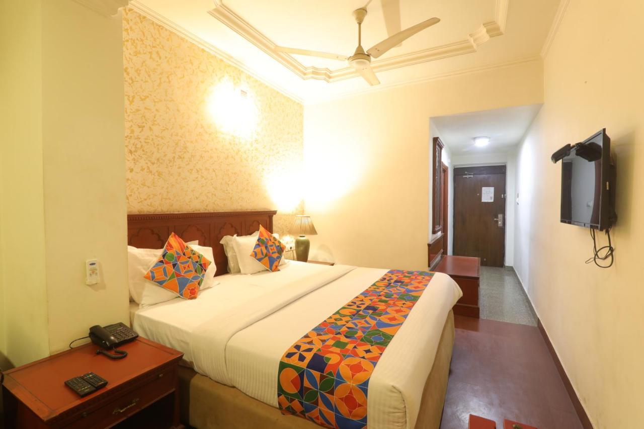 Hotel Mohan Lucknow Extérieur photo